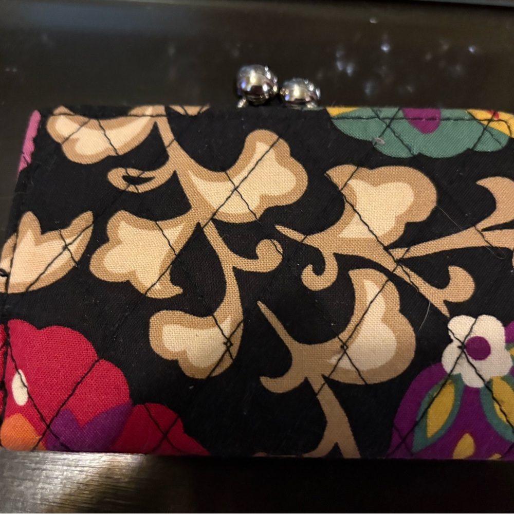 Floral Vera Bradley  Multicolor Women's Clutch NWOT - Picture 7 of 7